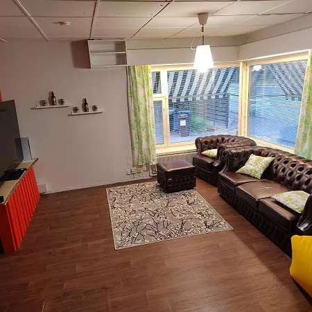 Private Apartment Suite With Sauna Themed Bedroom, Private Jacuzzi, City Center By Train 15Min Helsinki Exterior foto
