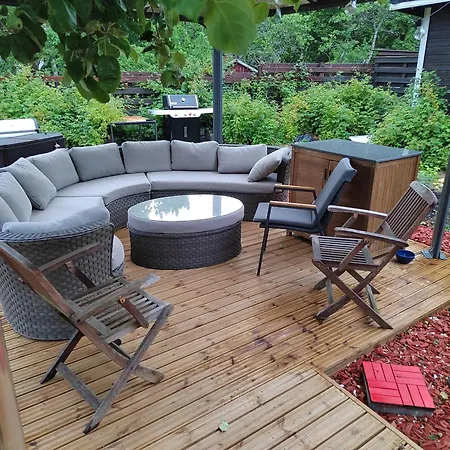 Private Apartment Suite With Sauna Themed Bedroom, Private Jacuzzi, City Center By Train 15Min Helsinki Exterior foto