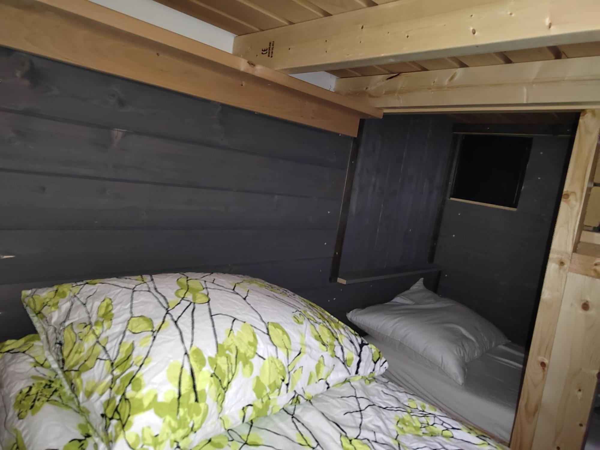 Appartement Private With Sauna Themed Bedroom, Private Jacuzzi, Center By Train 15min