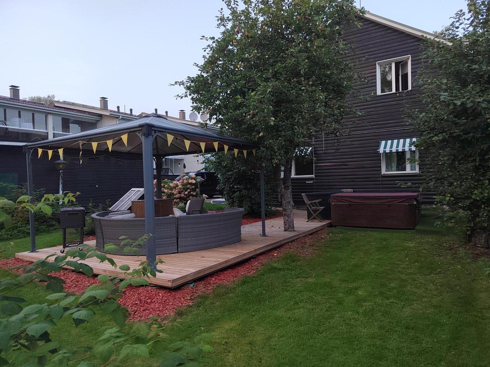 Private With Sauna Themed Bedroom, Private Jacuzzi, Center By Train 15min Appartement Helsinki