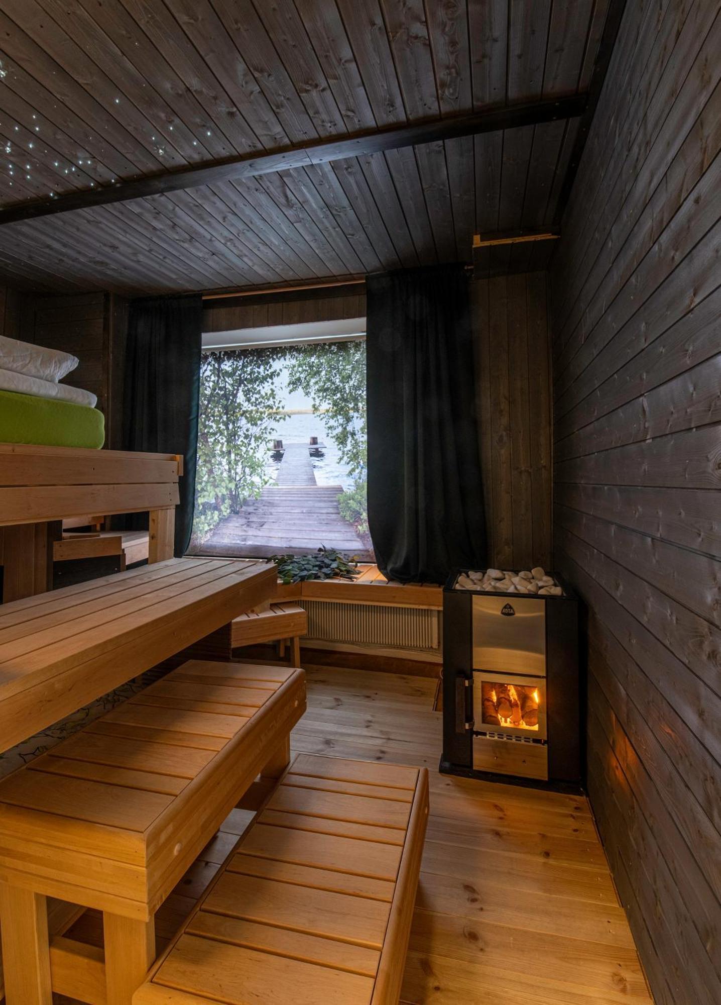 Private With Sauna Themed Bedroom, Private Jacuzzi, Center By Train 15min *